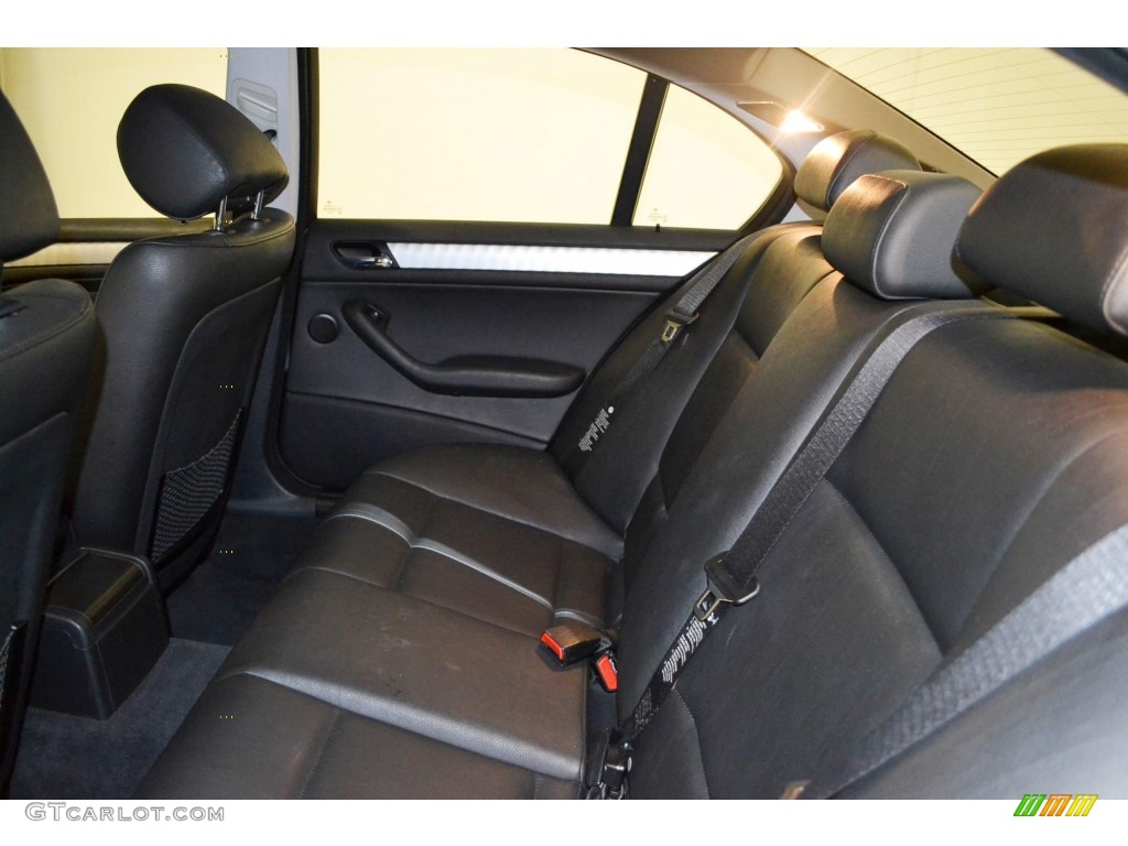 2005 3 Series 325i Sedan - Jet Black / Black photo #14