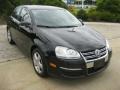 Black Uni - Jetta SE Sedan Photo No. 3