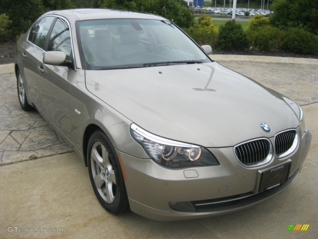 2008 5 Series 535xi Sedan - Platinum Bronze Metallic / Cream Beige Dakota Leather photo #3