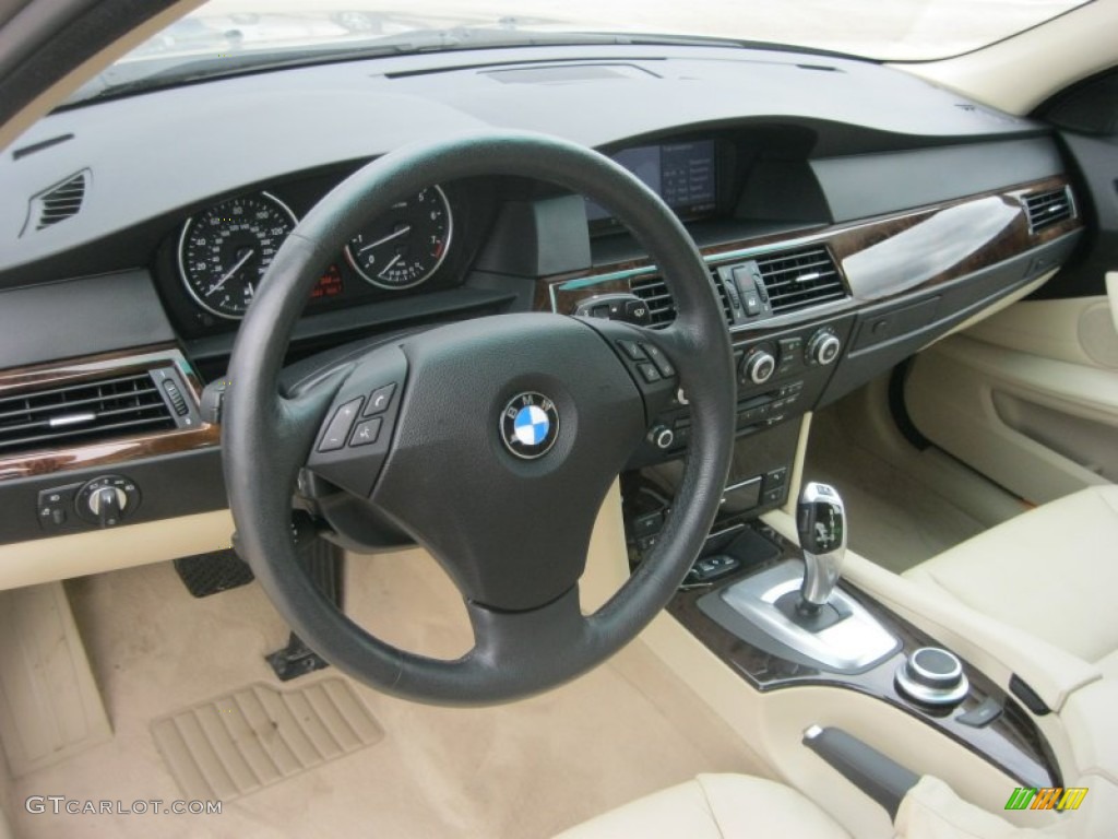 2008 BMW 5 Series 535xi Sedan Dashboard Photos