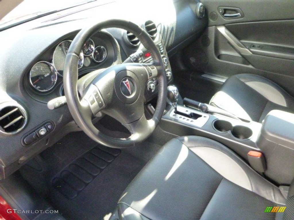 Ebony Interior 2006 Pontiac G6 GTP Coupe Photo #83962902