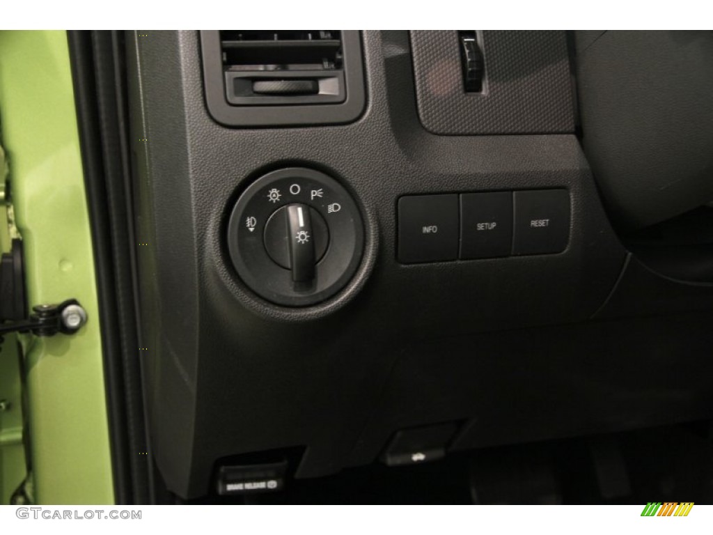 2012 Escape XLT 4WD - Lime Squeeze Metallic / Charcoal Black photo #7