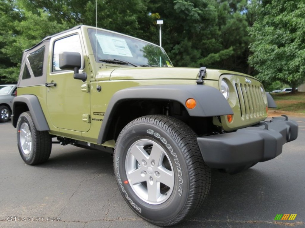 2013 Wrangler Sport 4x4 - Commando Green / Black photo #4