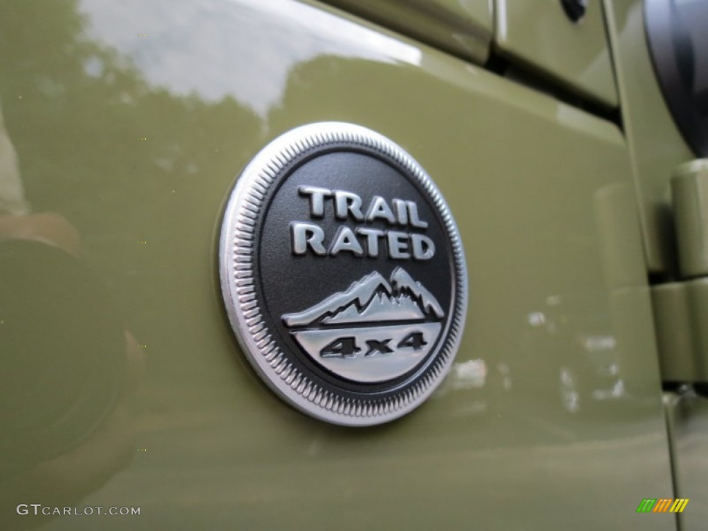 2013 Wrangler Sport 4x4 - Commando Green / Black photo #6