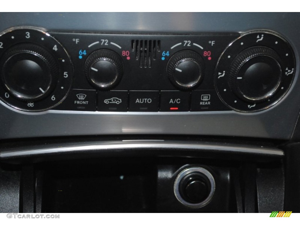 2006 Mercedes-Benz C 230 Sport Controls Photo #83969553