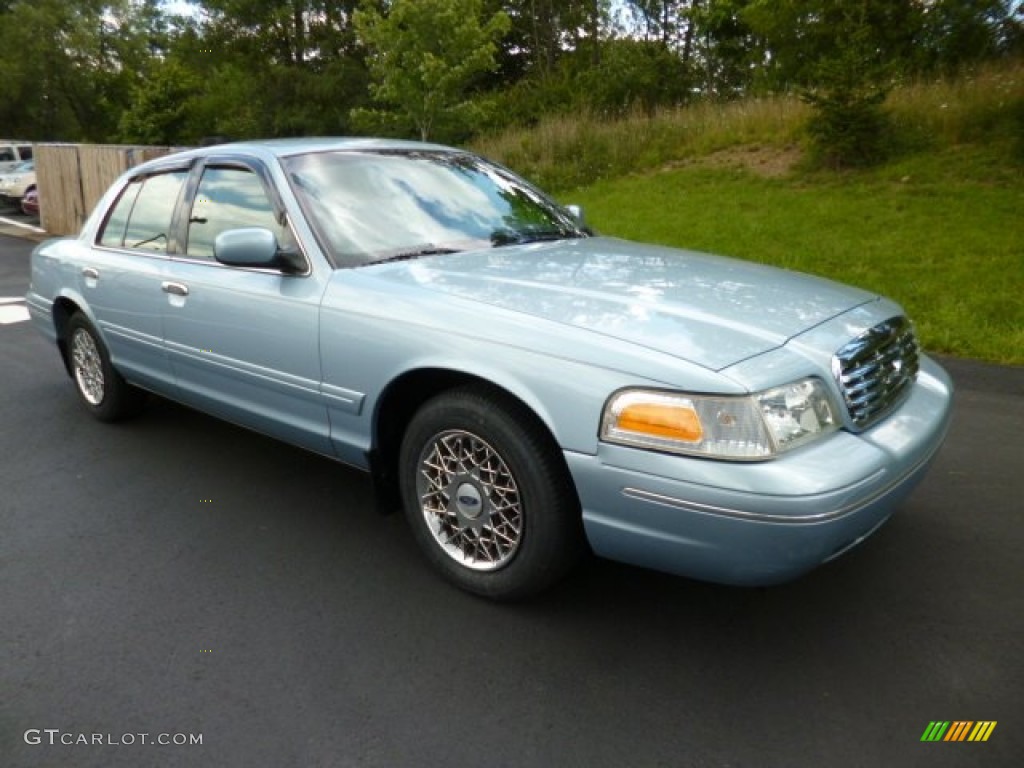 2000 Crown Victoria LX Sedan - Light Blue Metallic / Dark Denim Blue photo #1