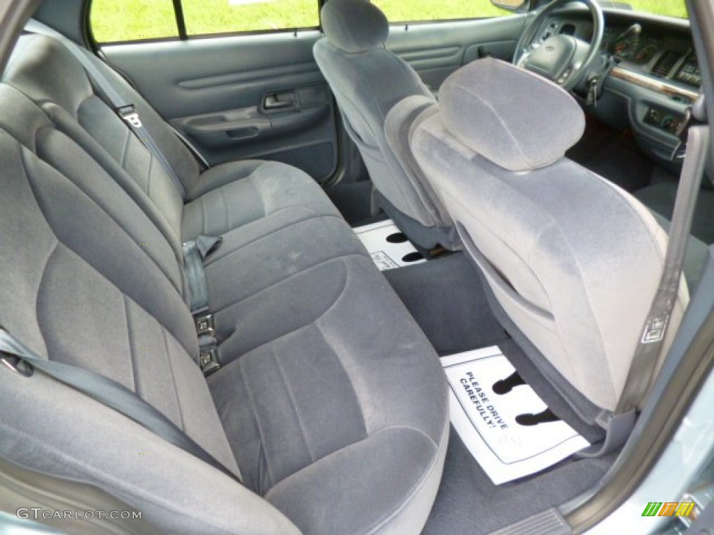 2000 Crown Victoria LX Sedan - Light Blue Metallic / Dark Denim Blue photo #12