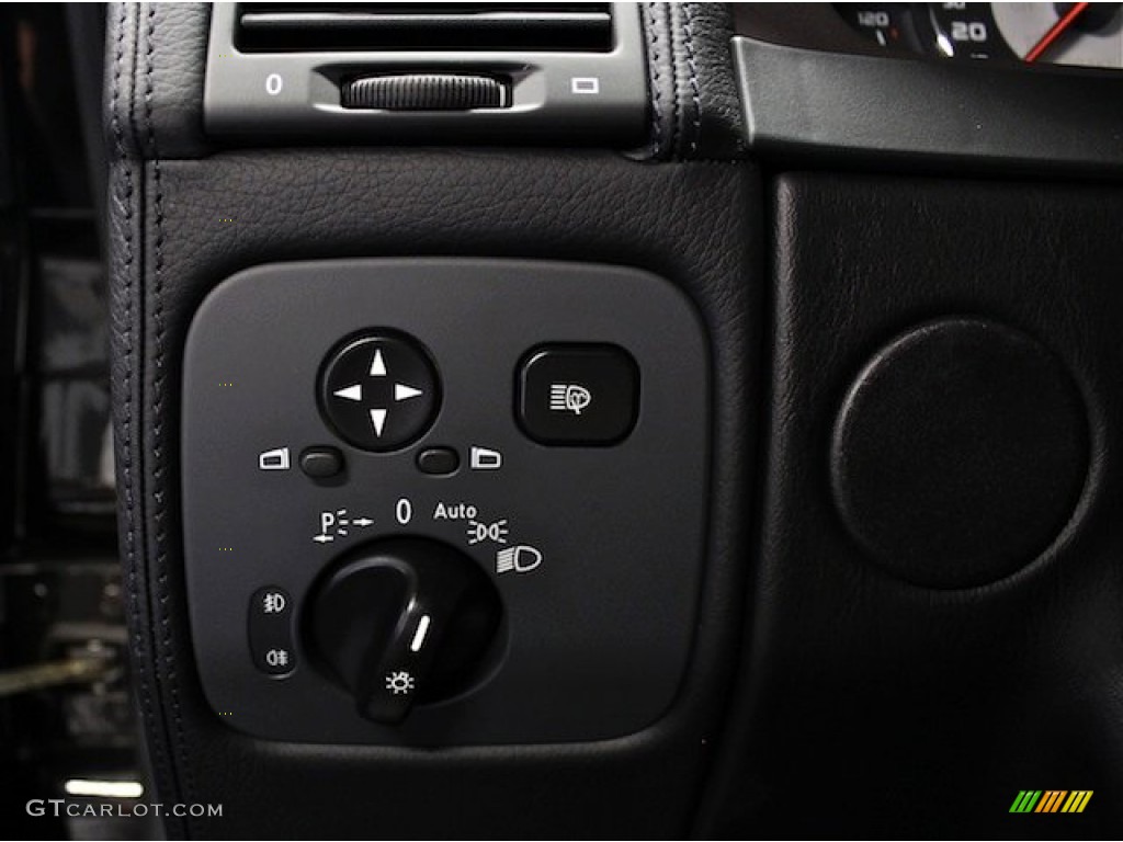 2011 Mercedes-Benz G 55 AMG Controls Photo #83973249