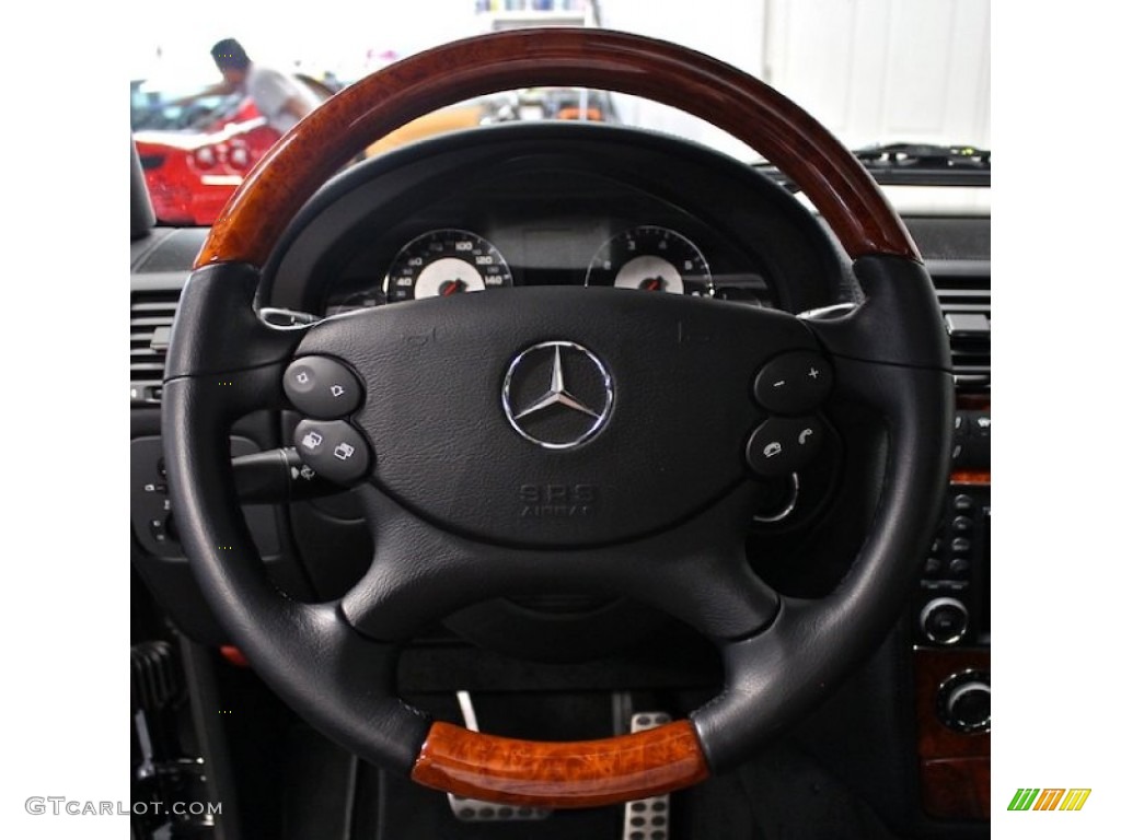 2011 Mercedes-Benz G 55 AMG Steering Wheel Photos