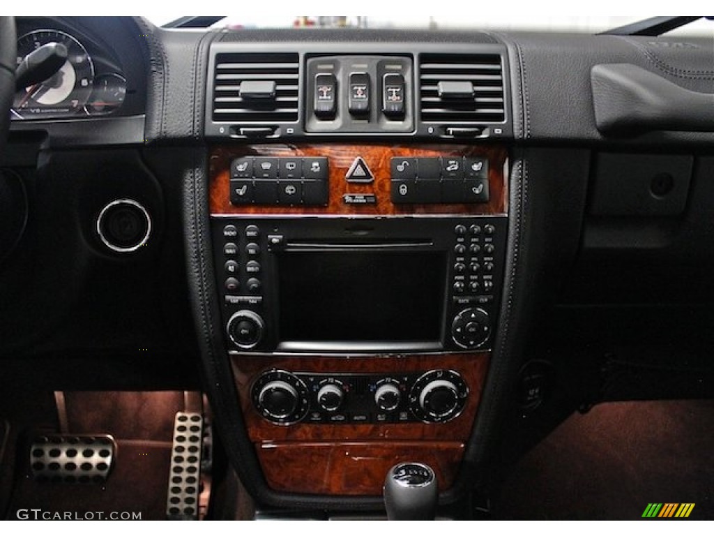 2011 Mercedes-Benz G 55 AMG Controls Photo #83973365