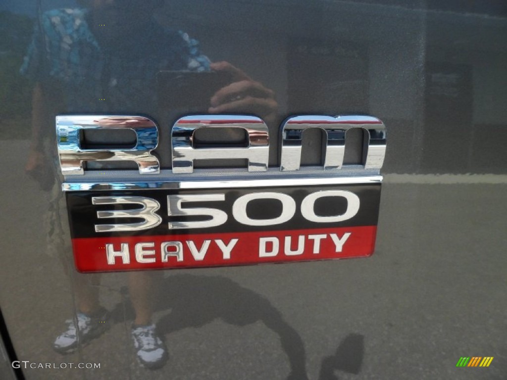 2011 Ram 3500 HD Laramie Crew Cab 4x4 Dually - Mineral Gray Metallic / Light Pebble Beige/Bark Brown photo #11
