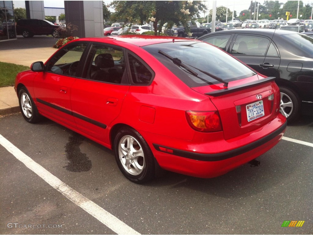 2003 Elantra GT Hatchback - Rally Red / Dark Gray photo #3