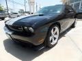 Pitch Black - Challenger SRT8 392 Photo No. 10