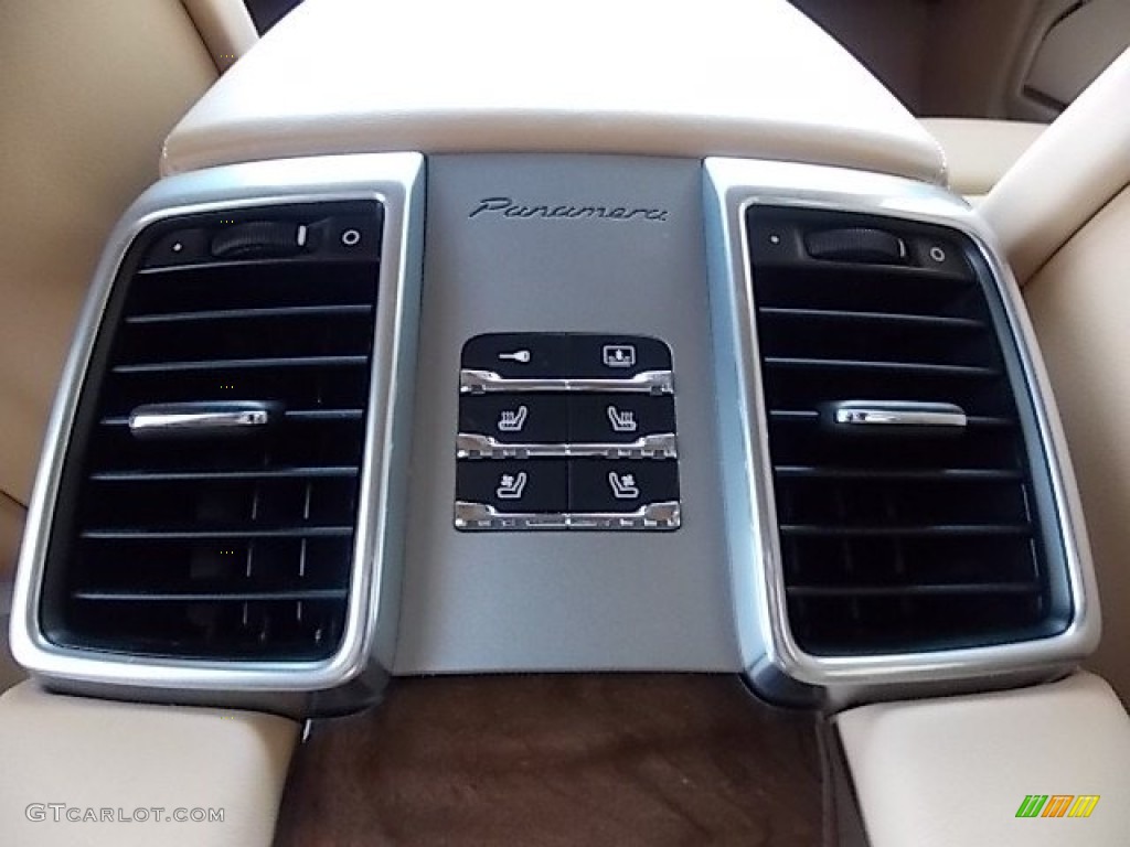 2010 Porsche Panamera Turbo Controls Photo #83979966
