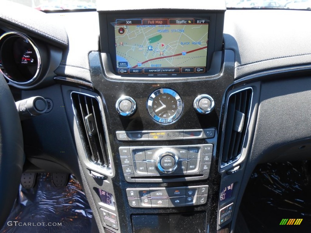 2014 Cadillac CTS -V Sedan Controls Photos