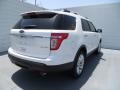 2014 White Platinum Ford Explorer XLT  photo #4