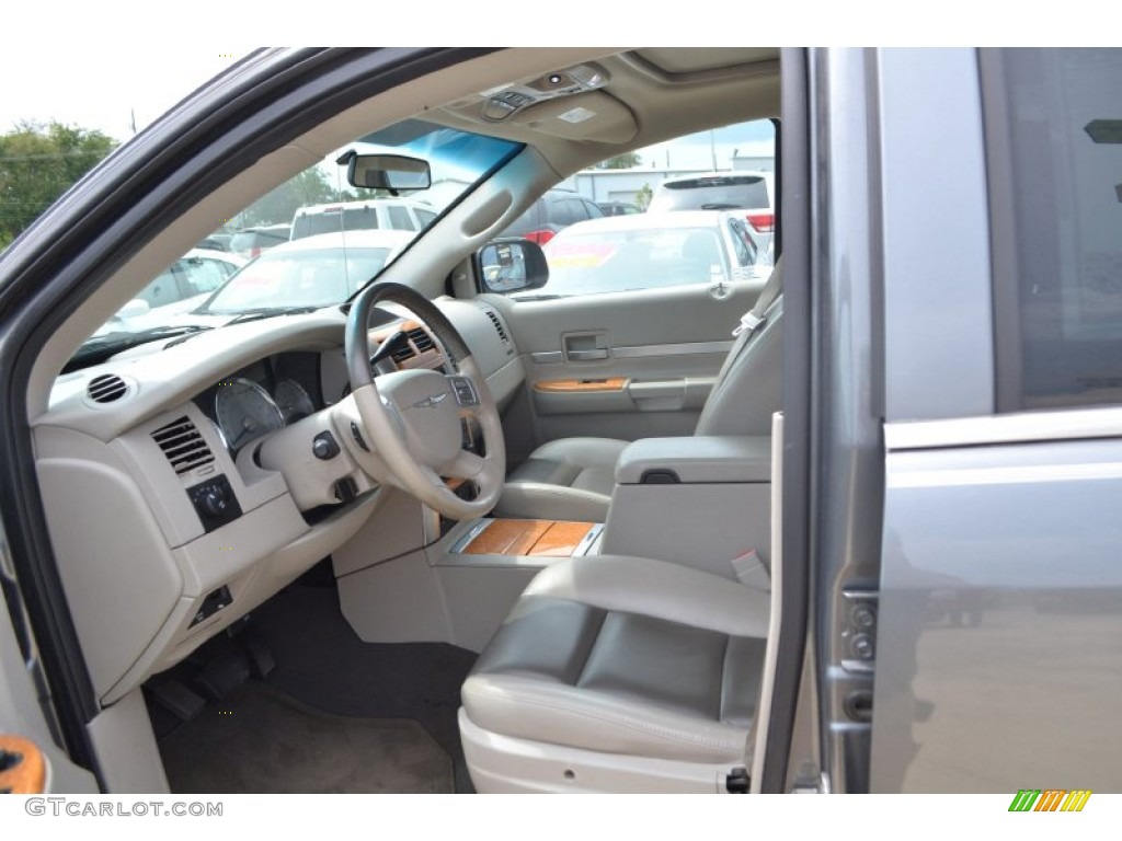 2008 Aspen Limited - Mineral Gray Metallic / Light Graystone photo #18