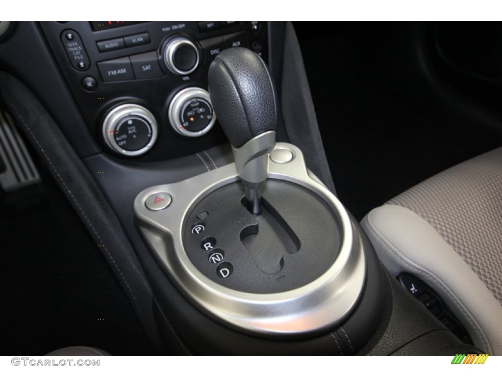 2011 Nissan 370Z Touring Roadster Transmission Photos