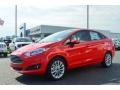 Race Red - Fiesta SE Sedan Photo No. 3