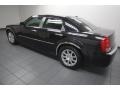 Brilliant Black - 300 C HEMI Photo No. 5