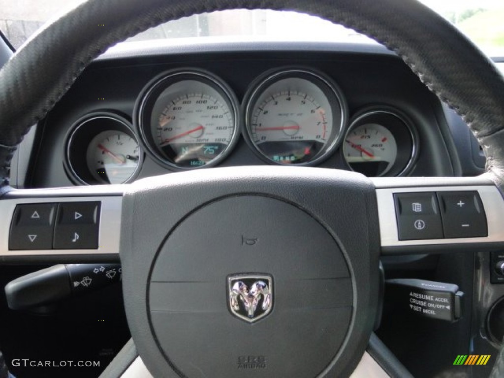 2009 Dodge Challenger SRT8 Gauges Photo #83989074