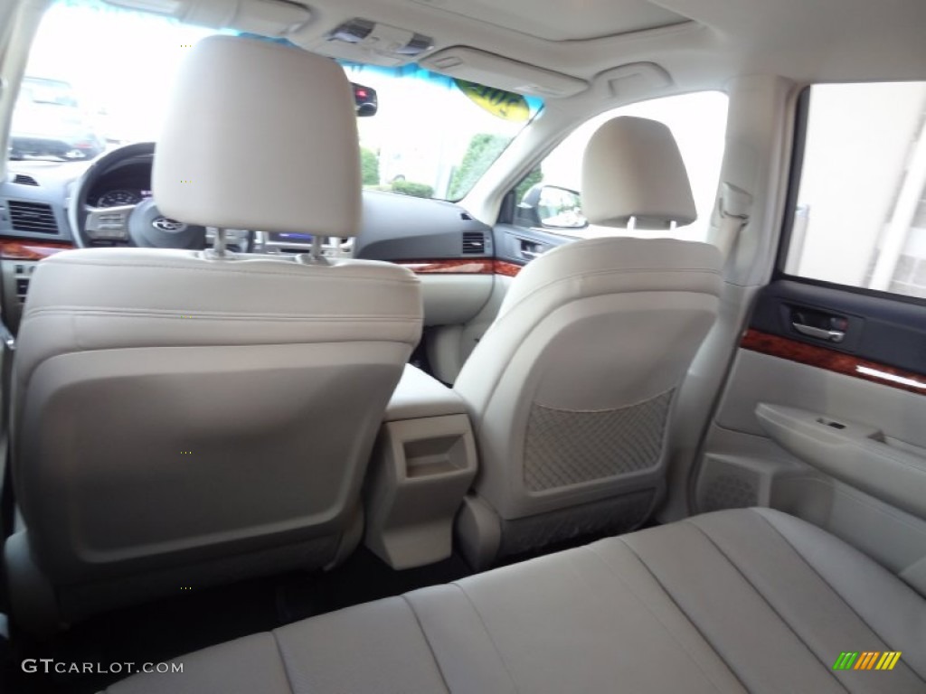 2011 Outback 2.5i Limited Wagon - Ruby Red Pearl / Warm Ivory photo #12