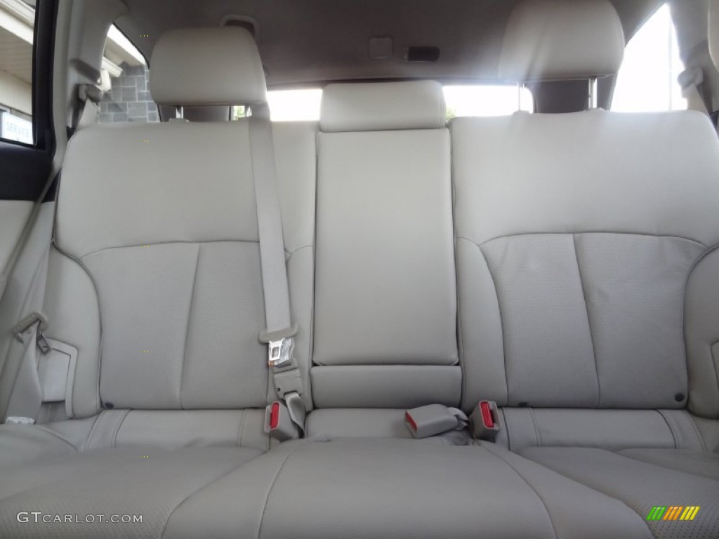 2011 Outback 2.5i Limited Wagon - Ruby Red Pearl / Warm Ivory photo #18
