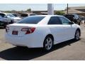 Super White - Camry SE Photo No. 4