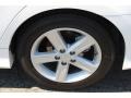 Super White - Camry SE Photo No. 16