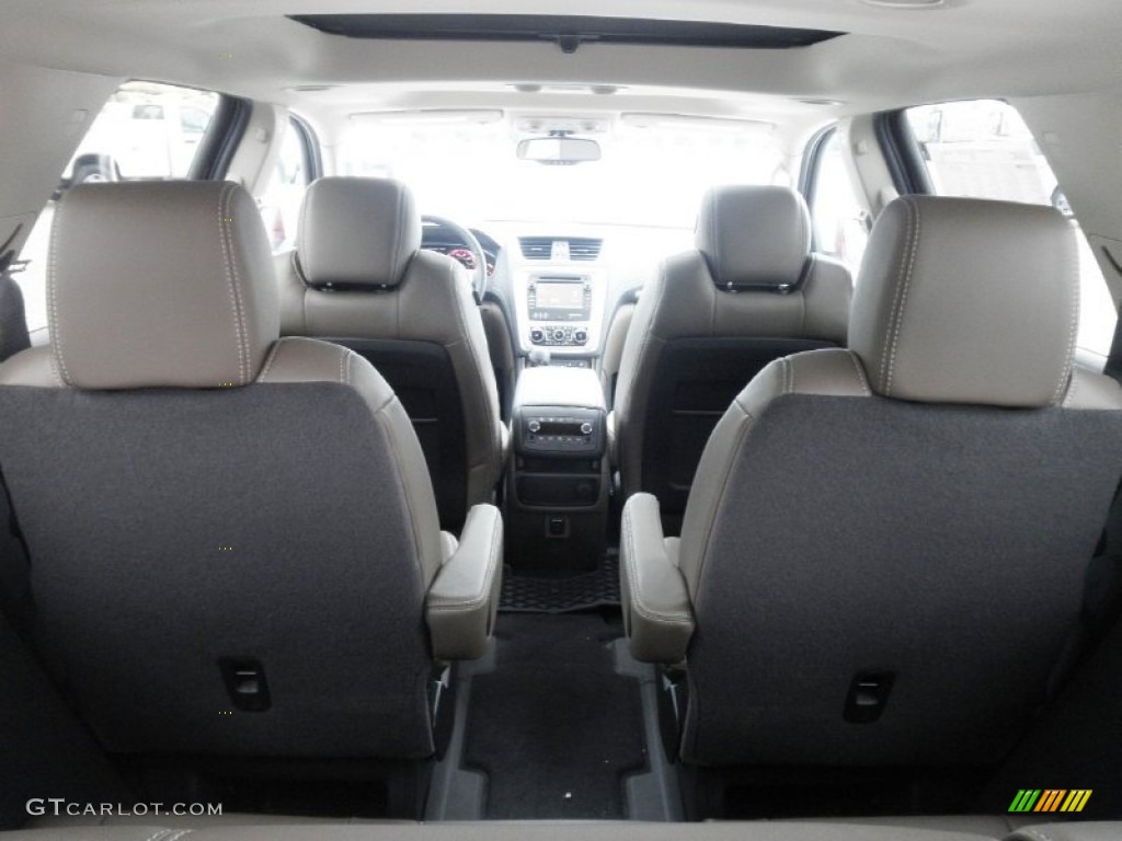 Dark Cashmere Interior 2014 GMC Acadia SLT Photo #83993562