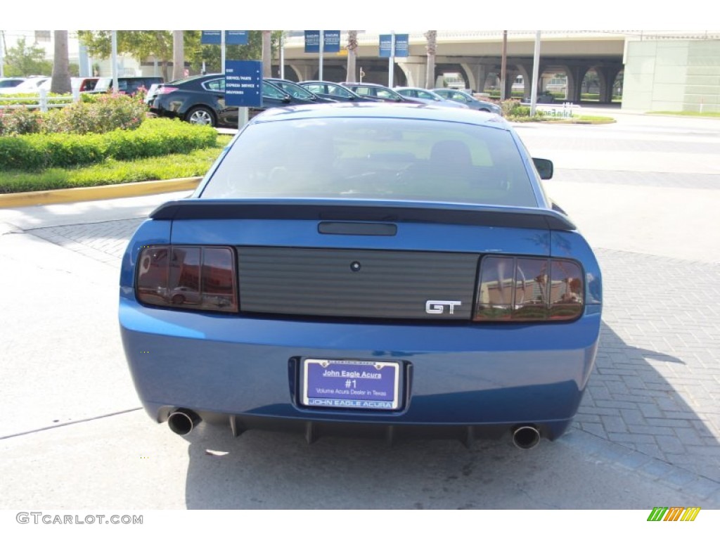 2009 Mustang GT Premium Coupe - Vista Blue Metallic / Light Graphite photo #4