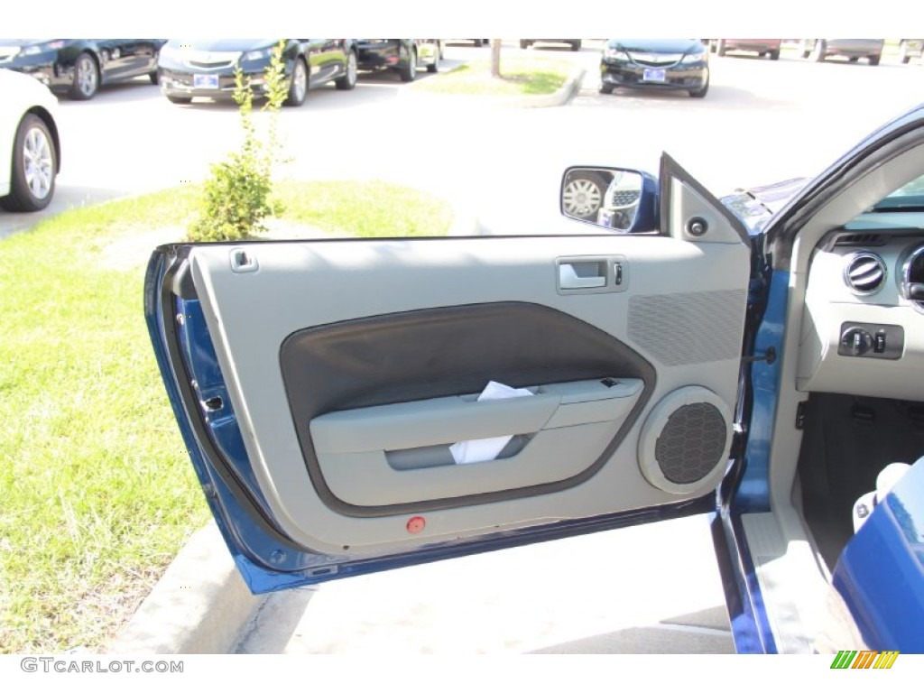 2009 Mustang GT Premium Coupe - Vista Blue Metallic / Light Graphite photo #9