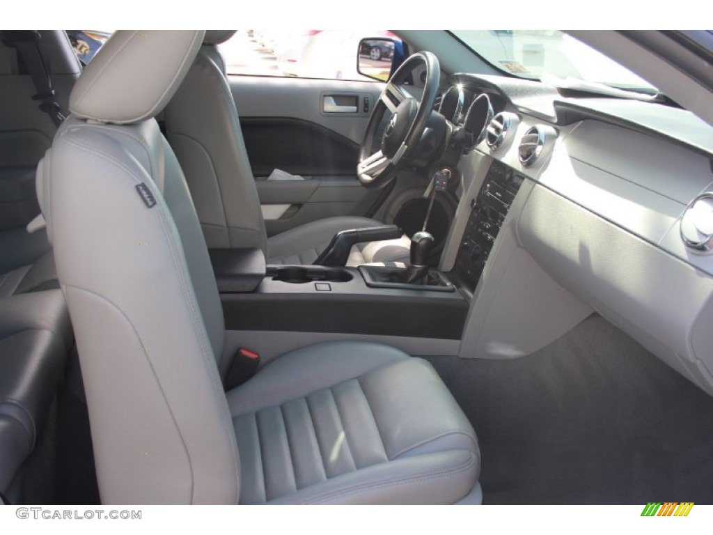 2009 Mustang GT Premium Coupe - Vista Blue Metallic / Light Graphite photo #14