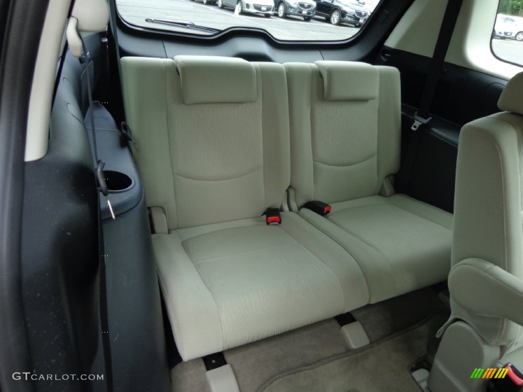 2008 Mazda MAZDA5 Sport Rear Seat Photo #83998197