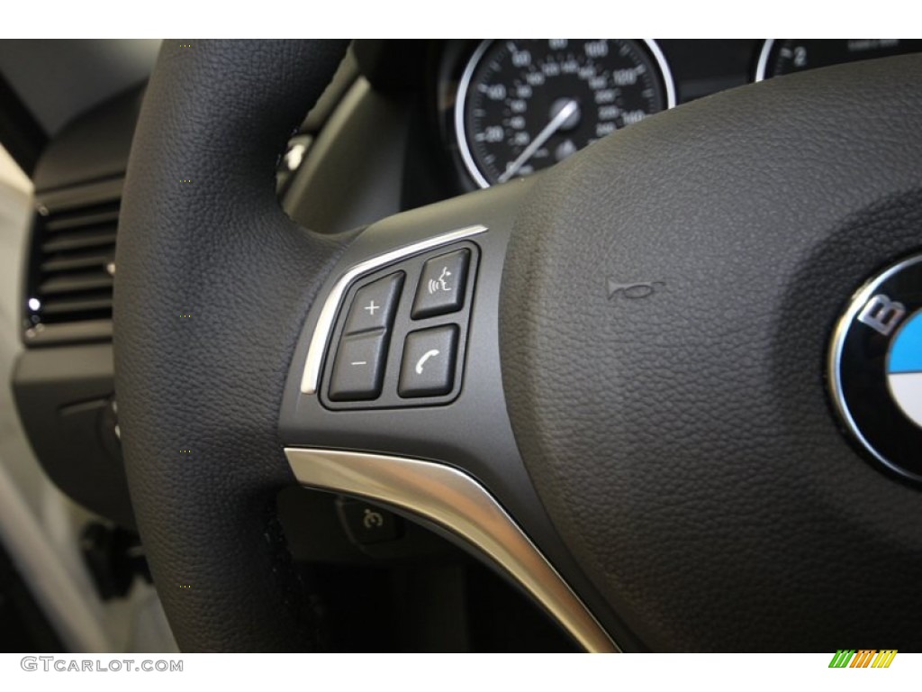 2014 BMW X1 xDrive35i Controls Photo #83999739