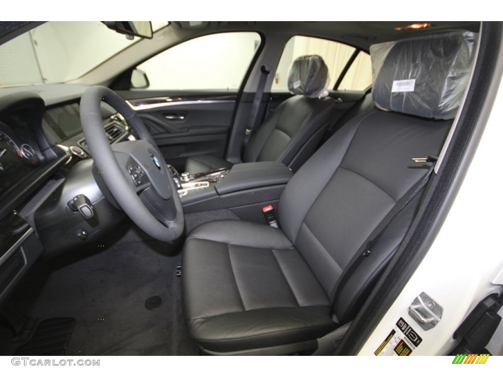 2013 BMW 5 Series 535i Sedan Front Seat Photo #84003291