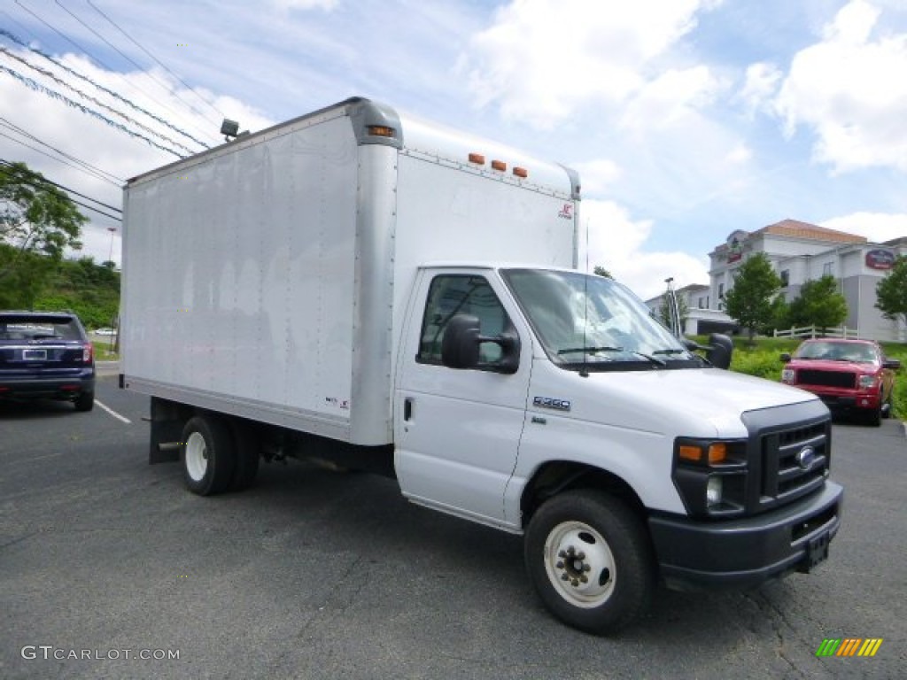 Oxford White 2012 Ford E Series Cutaway E350 Moving Truck Exterior Photo #84005829