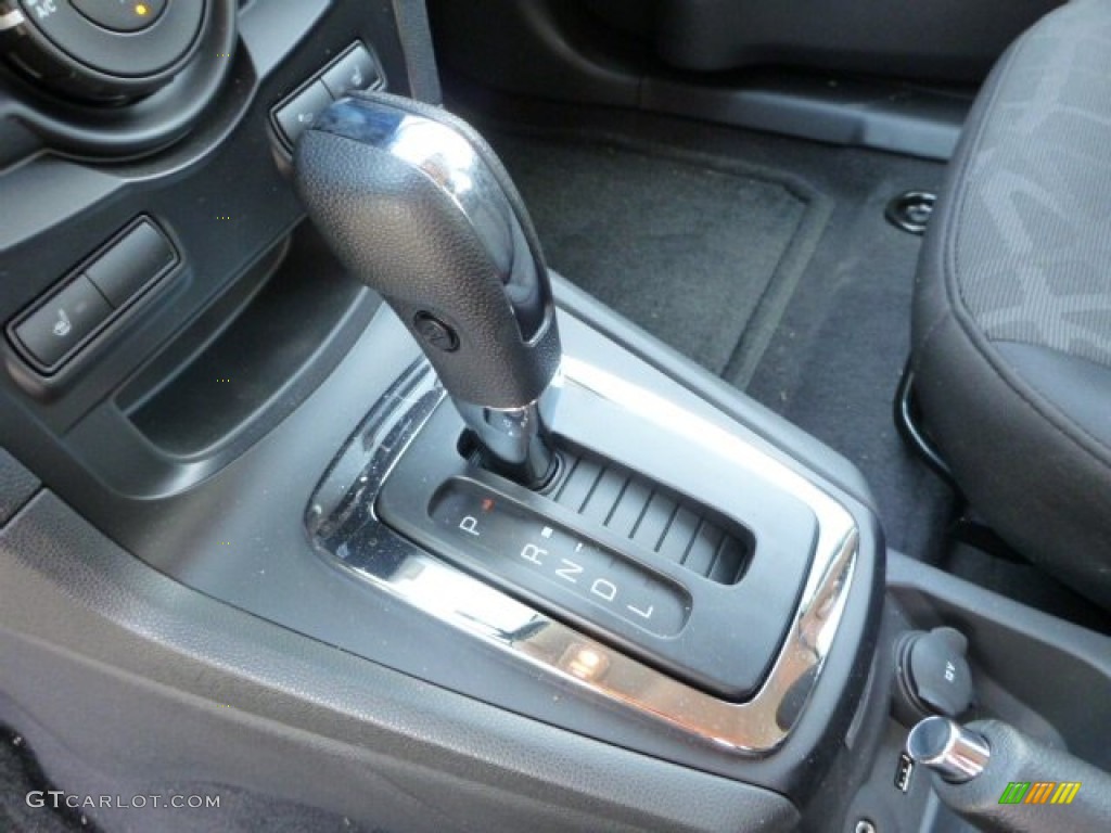 2013 Ford Fiesta SE Sedan 6 Speed PowerShift Automatic Transmission Photo #84007488