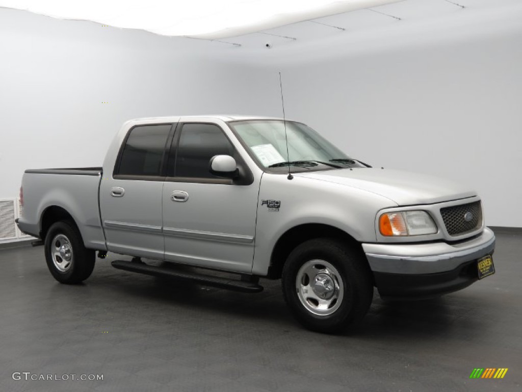 2003 F150 XLT SuperCrew - Silver Metallic / Medium Graphite Grey photo #1