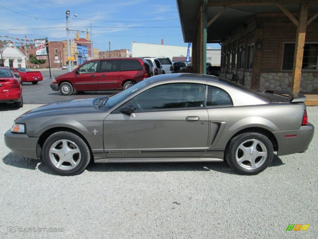 2001 Mineral Grey Metallic Ford Mustang V6 Coupe 83991335