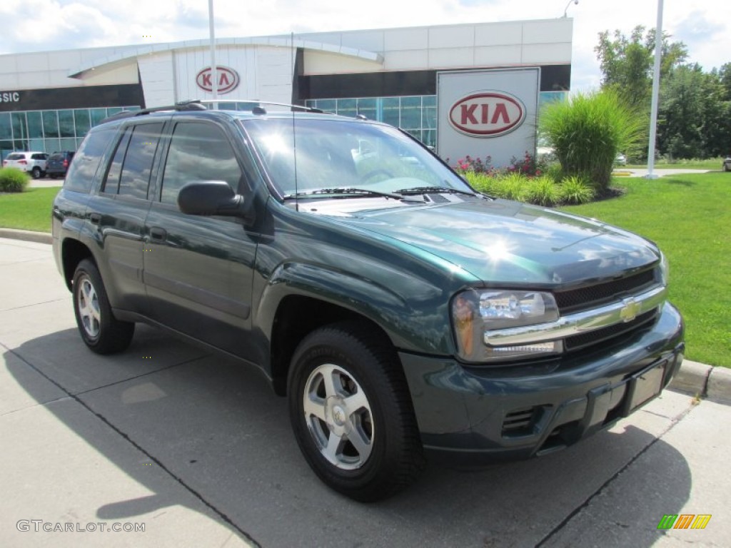 2005 TrailBlazer LS 4x4 - Emerald Jewel Green Metallic / Light Gray photo #1