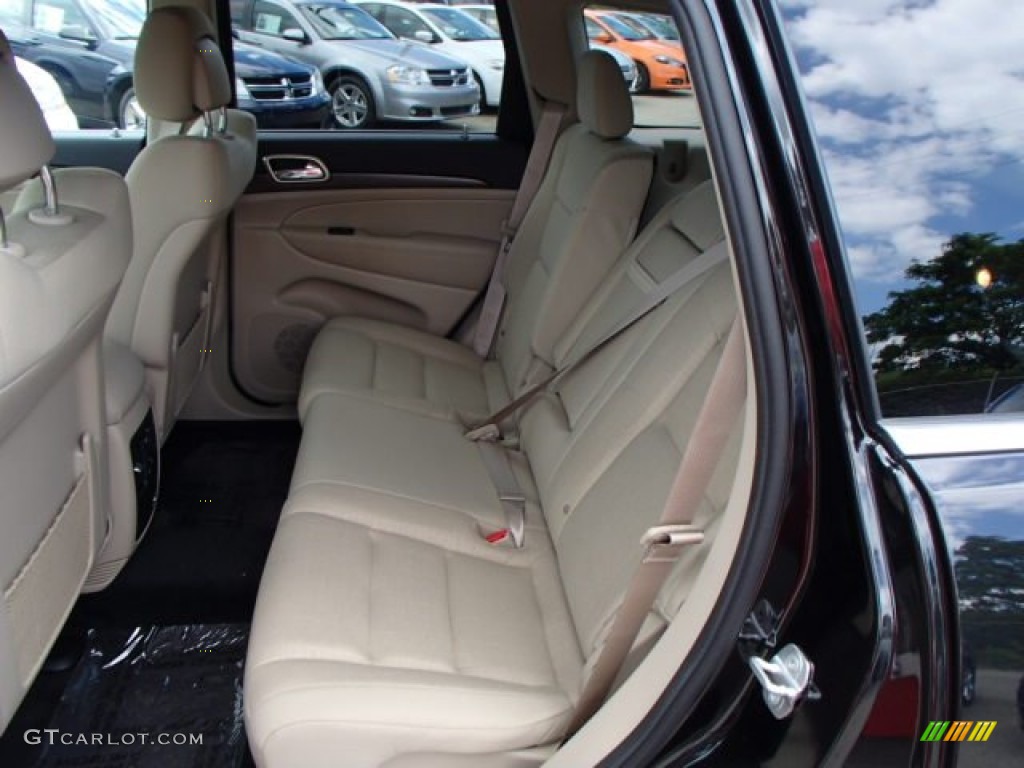 2014 Grand Cherokee Laredo 4x4 - Brilliant Black Crystal Pearl / New Zealand Black/Light Frost photo #12