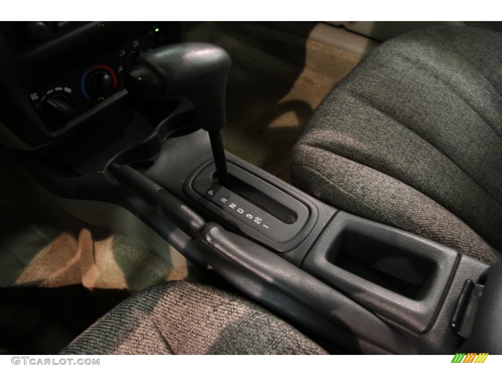 2004 Chevrolet Cavalier Sedan Transmission Photos
