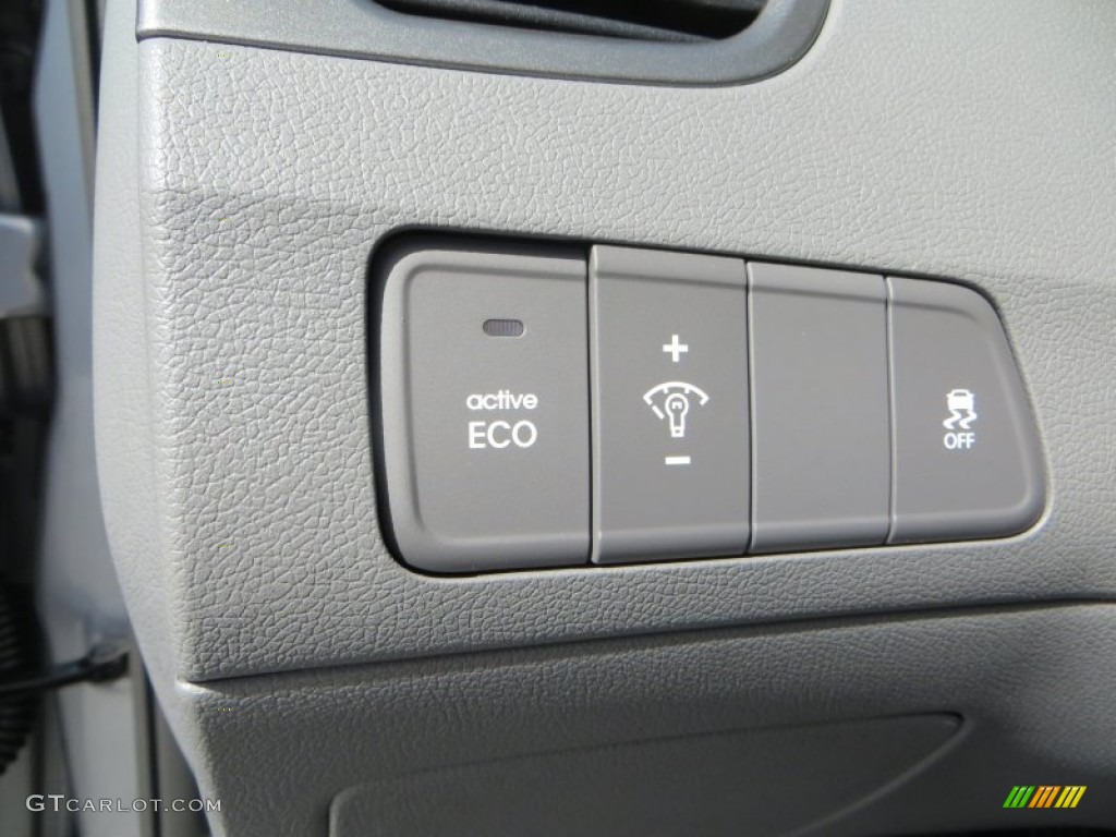 2013 Elantra Limited - Titanium Gray Metallic / Gray photo #35