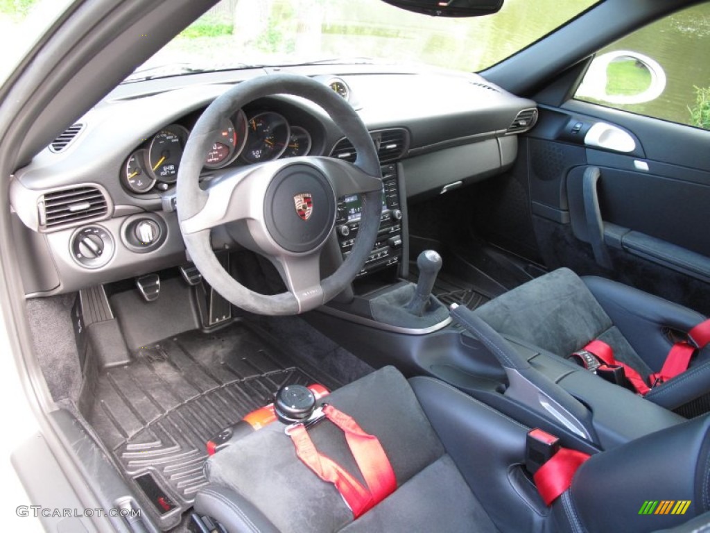 Black w/Alcantara Interior 2010 Porsche 911 GT3 Photo #84016659