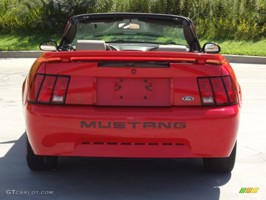 2004 Mustang V6 Convertible - Torch Red / Medium Parchment photo #31