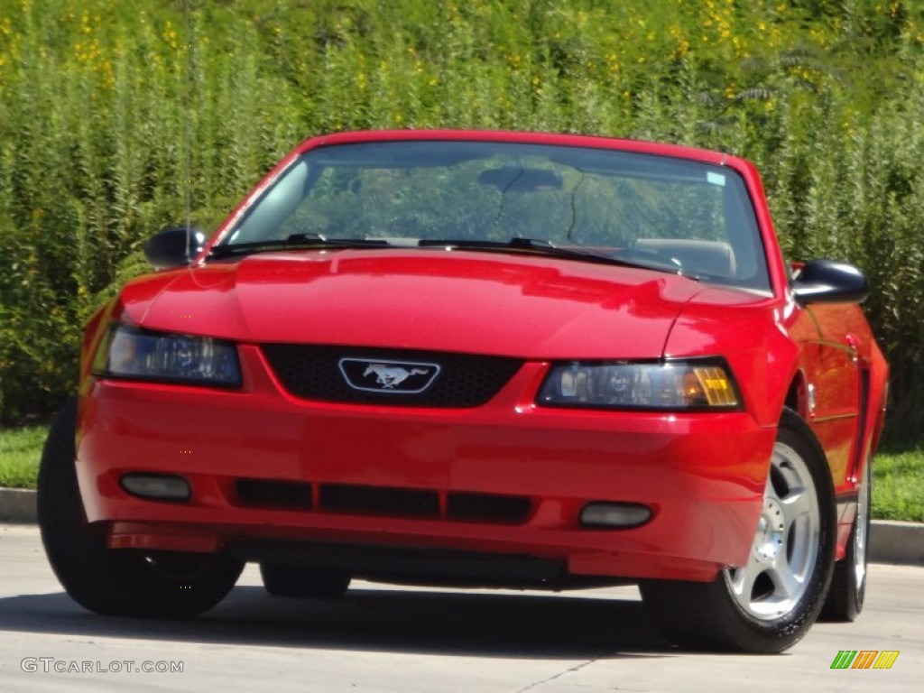 2004 Mustang V6 Convertible - Torch Red / Medium Parchment photo #32