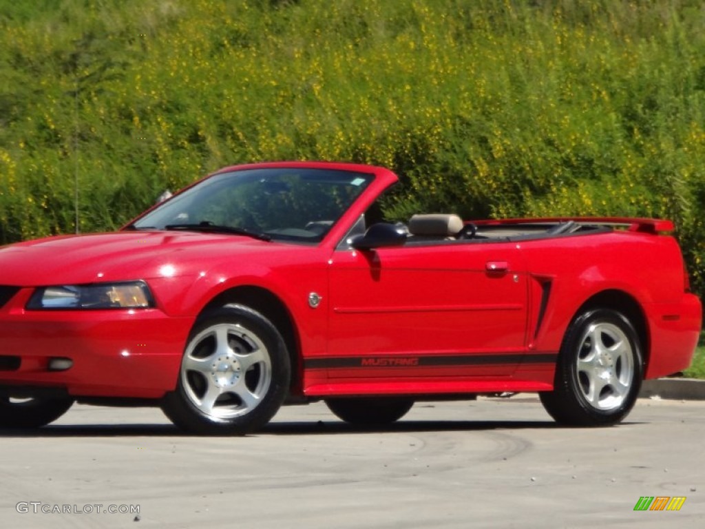 2004 Mustang V6 Convertible - Torch Red / Medium Parchment photo #34