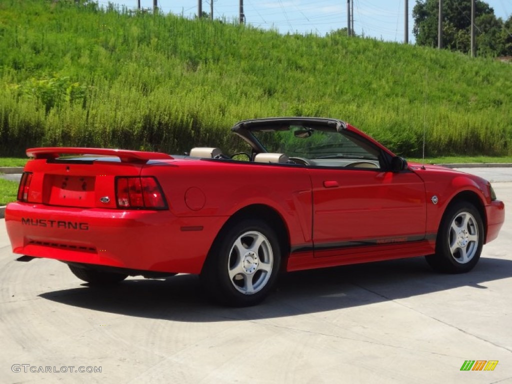 2004 Mustang V6 Convertible - Torch Red / Medium Parchment photo #39