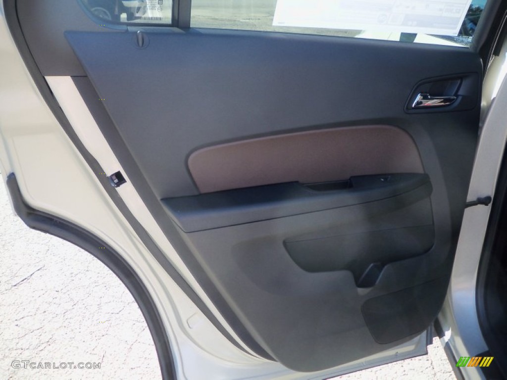 2013 Chevrolet Equinox LT AWD Brownstone/Jet Black Door Panel Photo #84017646